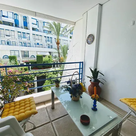 House - Eaw Homes Appartamento