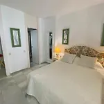 House - Eaw Homes Lejlighed *