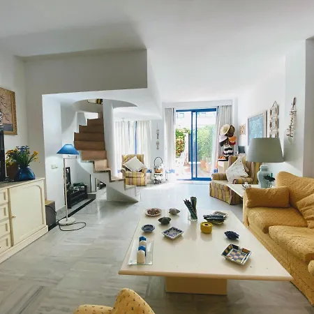 公寓 House - Eaw Homes *