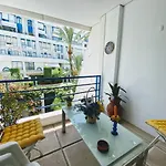 House - Eaw Homes Apartament